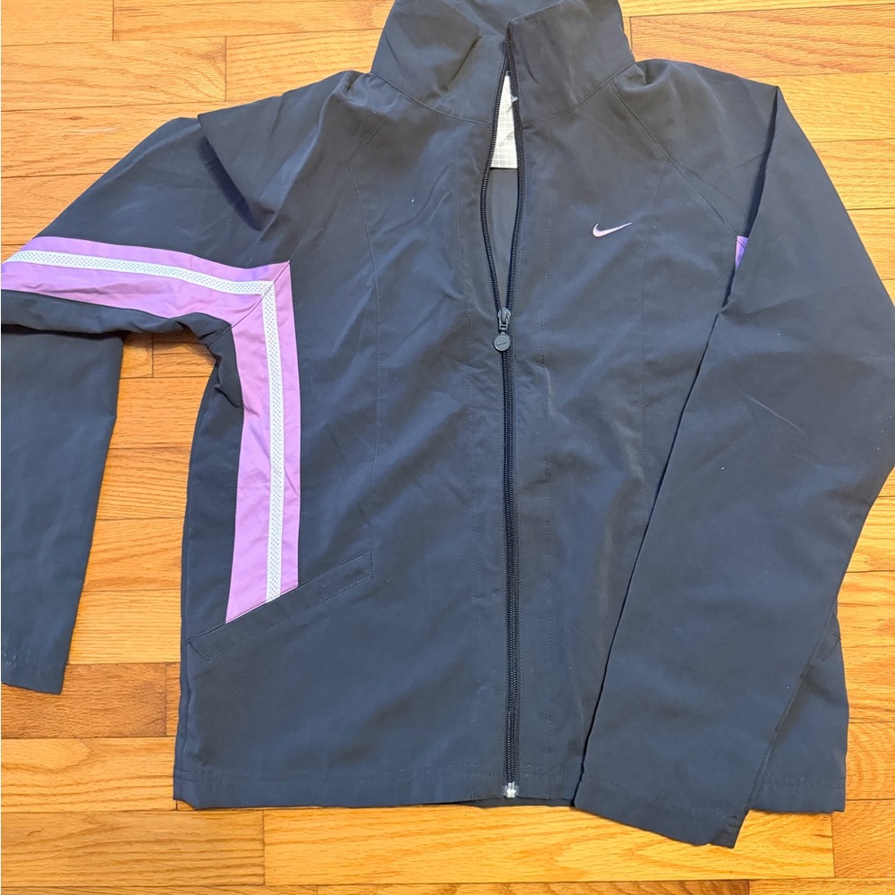 Women’s Vintage Nike Windrunner Jacket
